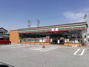 セブン-イレブン 大垣中川町4丁目店まで車で4分