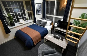 秋田のマンスリーマンション・ウィークリーマンション「Kマンスリー秋田県護国神社前（聖霊女子短期大学前） 201・1K-【最上階角部屋】(No.784743)」メイン画像