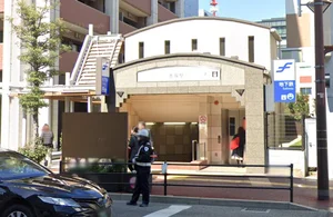 赤坂駅まで徒歩10分。