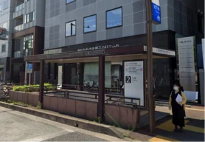 大濠公園駅（福岡市美術館口）まで徒歩7分。