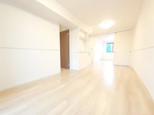 のマンスリーマンション・ウィークリーマンション「サン　ブライト　Ⅲ 203・洋室(No.786719)」メイン画像