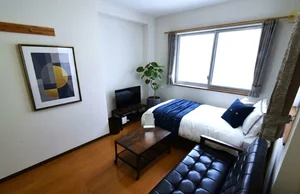 青森県立中央病院周辺のマンスリーマンション・ウィークリーマンション「Kマンスリー青森県庁前（青森魚菜センター前） 508・1K-508(No.788611)」メイン画像