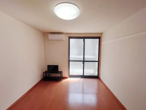 のマンスリーマンション・ウィークリーマンション「レオパレスバーン　ディーⅠ 106(No.794780)」メイン画像