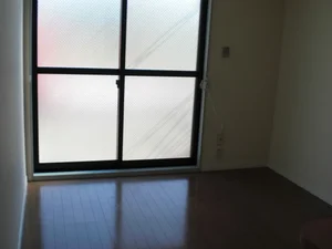 のマンスリーマンション・ウィークリーマンション「レオパレス井内 107(No.800251)」メイン画像