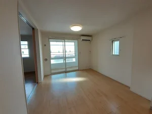 のマンスリーマンション・ウィークリーマンション「マスカット　ベリー　Ａ 201・洋室(No.802061)」メイン画像