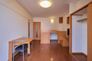 国立大学法人　三重大学医学部附属病院周辺のマンスリーマンション・ウィークリーマンション「レオパレスＳＡＫＵＲＡ 110(No.802380)」メイン画像