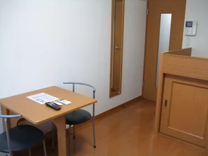 岩手医科大学内丸キャンパス周辺のマンスリーマンション・ウィークリーマンション「レオパレスクレール緑が丘 101(No.812563)」メイン画像