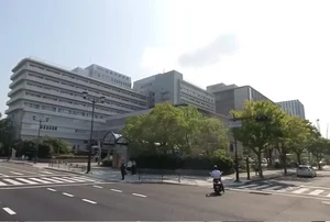 ローソン 広島市民病院店 徒歩13分