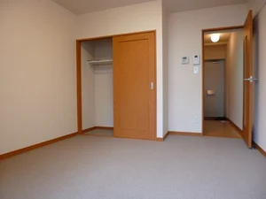 のマンスリーマンション・ウィークリーマンション「レオパレスアザレア 105(No.818162)」メイン画像