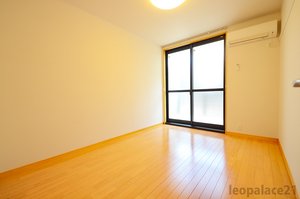 神奈川県のマンスリーマンション・ウィークリーマンション「レオパレス代官町 105(No.818772)」メイン画像