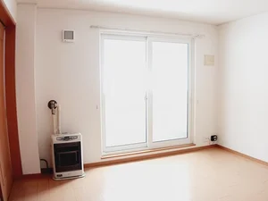 岩見沢駅（北海道）のマンスリーマンション・ウィークリーマンション「ｓｏｕｔｈ　ｃｏｕｒｔ 102・洋室(No.818852)」メイン画像