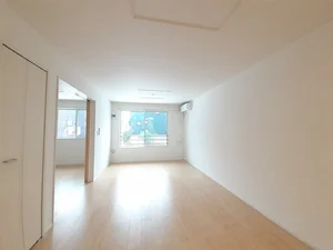 のマンスリーマンション・ウィークリーマンション「セレッソ　Ⅱ 102・洋室(No.818866)」メイン画像