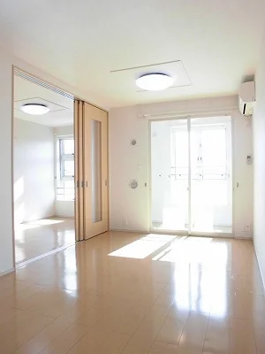 のマンスリーマンション・ウィークリーマンション「メゾン　ドゥ　ソレイユ 204・LDK(No.818881)」メイン画像