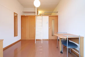 のマンスリーマンション・ウィークリーマンション「レオパレスセヴィル宝ヶ池 204(No.820396)」メイン画像