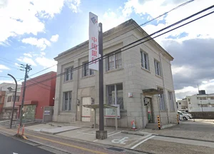 中国銀行 三次支店　徒歩3分