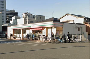 セブン-イレブン 三原港町店　徒歩14分