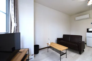 ローテーブル付きで 勉強やお仕事など作業することも可能!