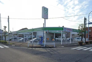 トヨタレンタカー 小牧駅南店 徒歩2分