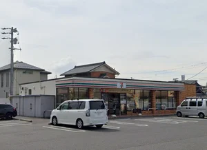 セブン-イレブン 小牧中央1丁目店 徒歩2分