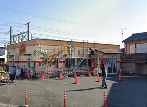 黒田屋　徒歩13分