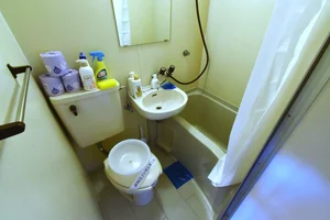 シャンプーやコンディショナーボディーソープなど洗剤類もあり！　長期滞在でもこまめにお掃除していただけます！