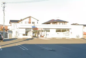 ローソン 豊橋小松店　徒歩8分