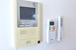 テレビモニターホン付で本人確認可能!