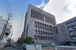 桜十字八代病院まで車で10分