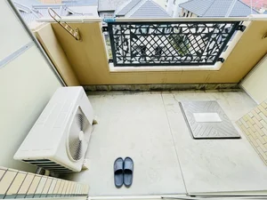 洗濯竿・スリッパ備え付☆入居中洗濯もできるので、コインランドリーに行かなくても大丈夫☆☆