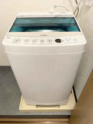 洗濯機は室内に設置しております♪入居後すぐにご利用が可能です(^^♪タオル1式分もご用意しております☆彡