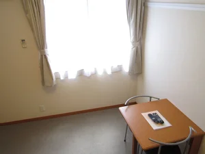 のマンスリーマンション・ウィークリーマンション「レオパレスプラムヴィラ２ 201(No.839887)」メイン画像