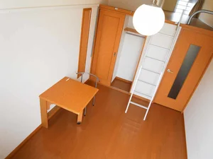 神奈川県のマンスリーマンション・ウィークリーマンション「レオパレス四ツ裏 204(No.841277)」メイン画像