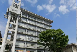 大津市役所　徒歩２５分