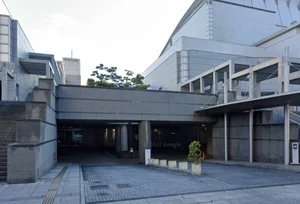 滋賀県立芸術劇場 びわ湖ホール　徒歩２６分