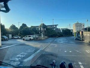 センコー(株)鈴鹿センター 倉庫担当まで車で7分