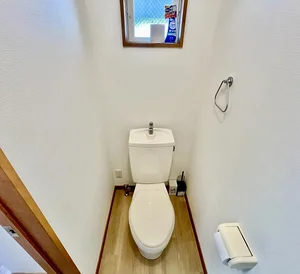 【バストイレ別】ホテルと違い嬉しいセパレート♪鈴鹿市駅前ウィークリーマンションではお客様のご意見をどんどん反映させていきたいと考えてます♪些細な事も是非お申し付けください。