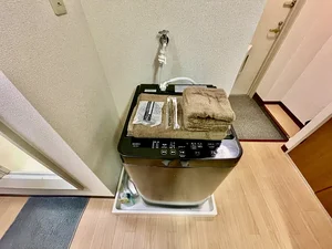 独立洗面台、洗濯機も完備‼タオル、ドライヤー、歯ブラシ、ボディタオルも揃えてるのは三重鈴鹿マンスリーマンションだけ♪