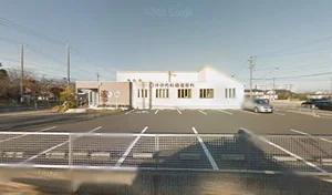 沖中内科循環器科まで車で8分