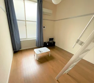 のマンスリーマンション・ウィークリーマンション「レオパレス中山 101(No.855098)」メイン画像