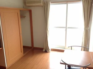 のマンスリーマンション・ウィークリーマンション「レオパレスファミール 106(No.858451)」メイン画像