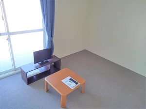 のマンスリーマンション・ウィークリーマンション「レオパレスサンメッセ 305(No.862879)」メイン画像