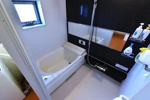 浴槽が大きく ゆったりとつかっていただけて一日の疲れを落としていただけます。