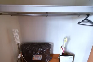 収納スペースに備品あり! ぜひご活用ください♪