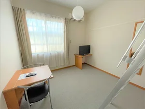 六実駅（千葉県）のマンスリーマンション・ウィークリーマンション「レオパレスシマサン１７ 206(No.864152)」メイン画像