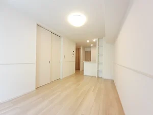 秋田県のマンスリーマンション・ウィークリーマンション「イ・ミリ　ＳＷ２０ 102・洋室(No.867178)」メイン画像