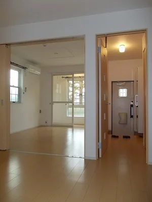 のマンスリーマンション・ウィークリーマンション「クリアウインドＡ 103・洋室(No.870037)」メイン画像