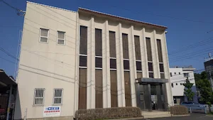 三十三銀行 益生支店まで車で10分