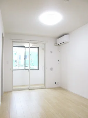 のマンスリーマンション・ウィークリーマンション「アーバン青春通り 102・洋室(No.875974)」メイン画像