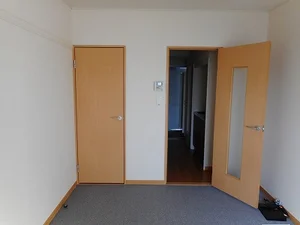 のマンスリーマンション・ウィークリーマンション「レオパレスさくら高津 107(No.884578)」メイン画像