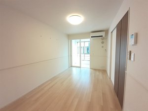 東根駅（山形県）のマンスリーマンション・ウィークリーマンション「ココ・ヒルズ　Ⅰ 104・洋室(No.885255)」メイン画像